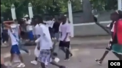 Preocupación de Padres Cubanos Ante Crisis: Temor por Salud y Aumento de Delincuencia