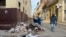 Un vertedero de basura en una calle de La Habana. 