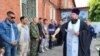 Una ceremonia de bendición a los reclutas que se enlistaron en el ejército ruso para combatir en Ucrania, entre ellos cubanos. (Captura de pantalla/Ryazan Vedomosti)