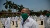 Integrantes de una brigada médica cubana enviada a Italia. (AP/Ismael Francisco)