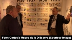 Mike Hammer en el Museo de la Diáspora Cubana