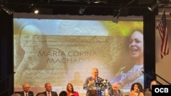 El Dr. Marcell Felipe en el acto en el Museo Américano de la Diáspora Cubana para celebrar el Nobel de la Paz entregado a María Corina Machado.